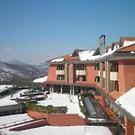 Serino Hotel 4*