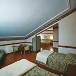 Hotel Serino 4*