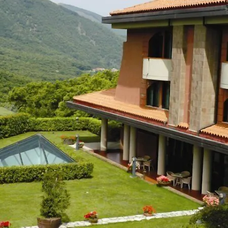 Serino 4* Serino (Campania)